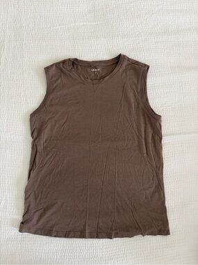 Quince Women's Muscle Tank Top in Dark Taupe
